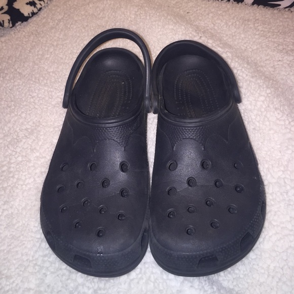 Black crocs