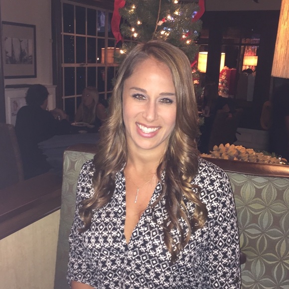 Meet your Posher, Shea