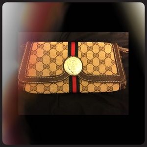 Gucci clutch