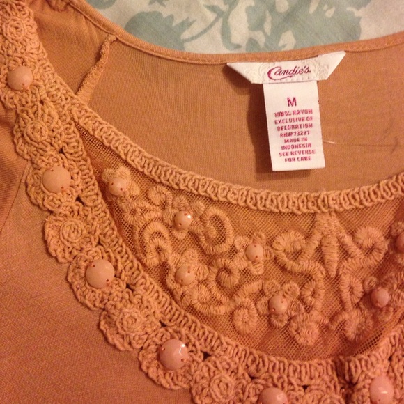 Pink top - Picture 2 of 3