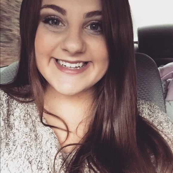 Meet your Posher, Savannah - Picture 1 of 1