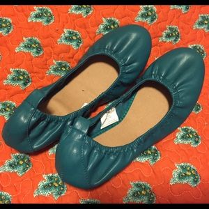 Old Navy Turquoise Ballet Flats
