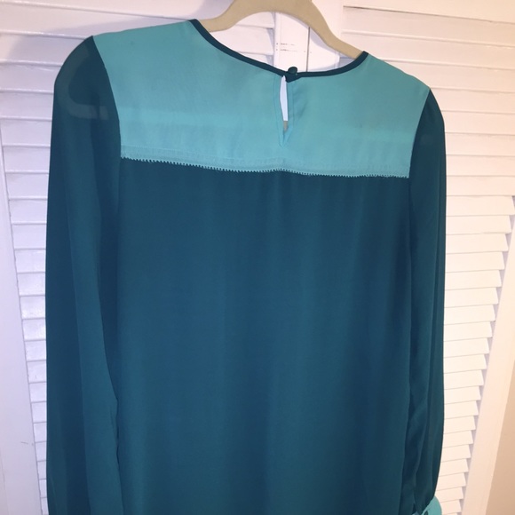 Teal and turquoise color block tunic size 4 - Picture 2 of 4