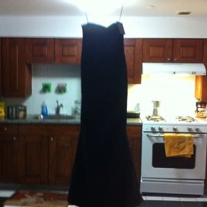 Black strapless mermaid dress with train