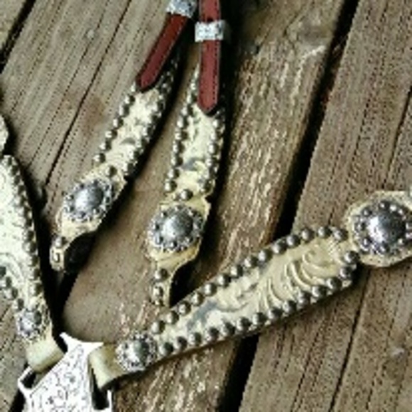 Custom Tack Set - Picture 2 of 3