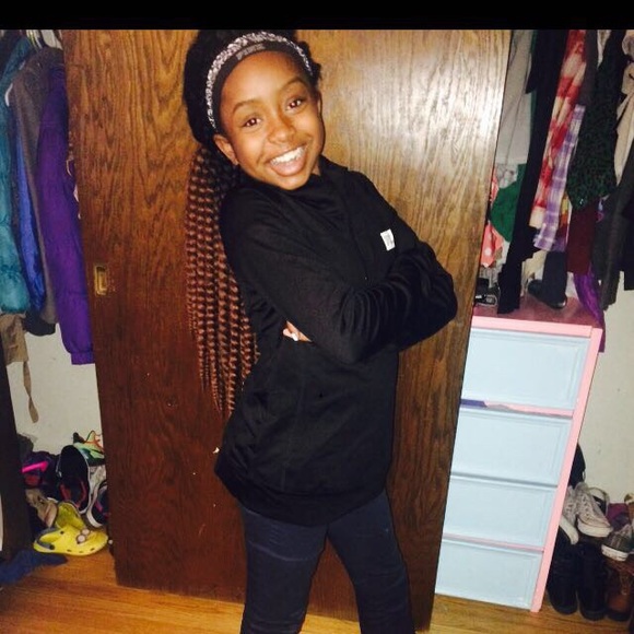 Meet your Posher, Maniyah - Picture 1 of 1