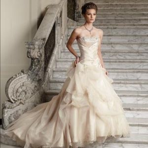 OBO-LAST CHANCE! Will be donated 8/19 Sophia Tolli