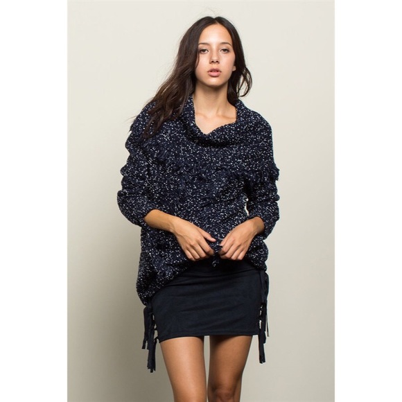 Serval Fashion Sweaters - Cozy Navy Fringe Sweater