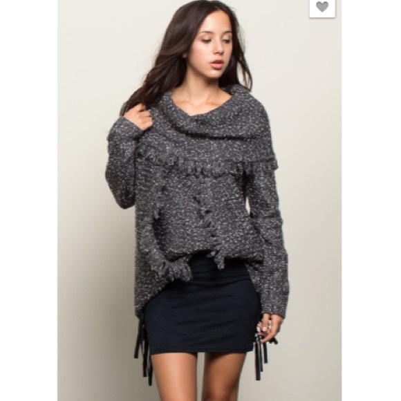 Cozy Navy Fringe Sweater - Picture 4 of 4