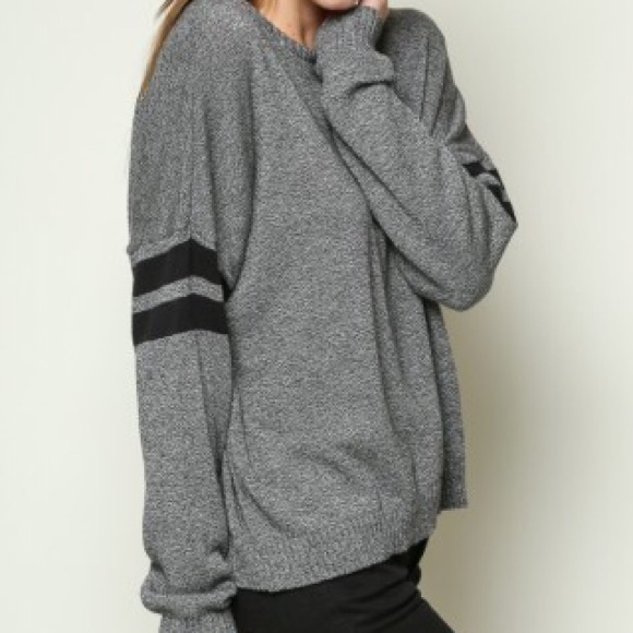 Gray veena sweater