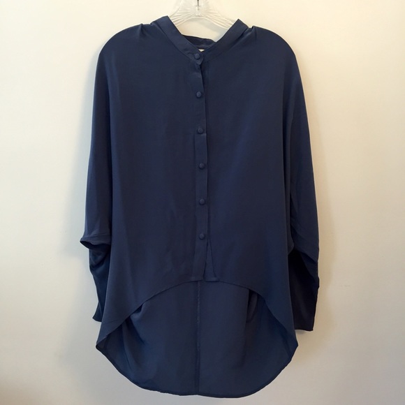 A Chic Woven Blouse
