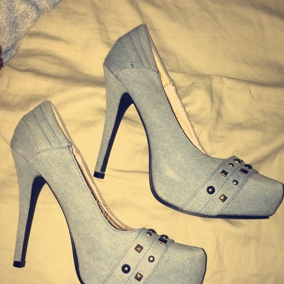 Like new heels