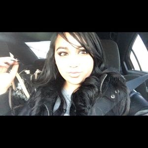 Meet your Posher, Analisa