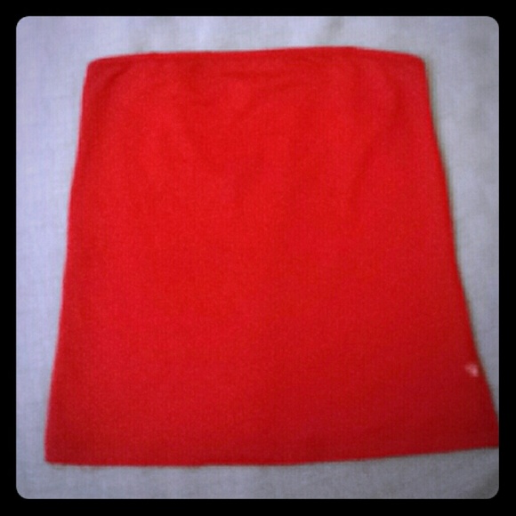 Red convertible tube top
