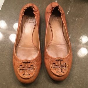 Authentic Tory Burch Brown Leather Flats - Sz 7.5