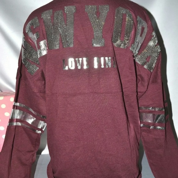 **SOLD*Victoria's secret New York maroon - Picture 1 of 2