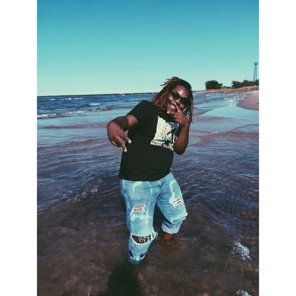 Meet your Posher, Ronald