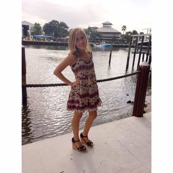 Meet your Posher, Mikaela - Picture 1 of 1