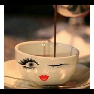 Meet your Posher, Aggi