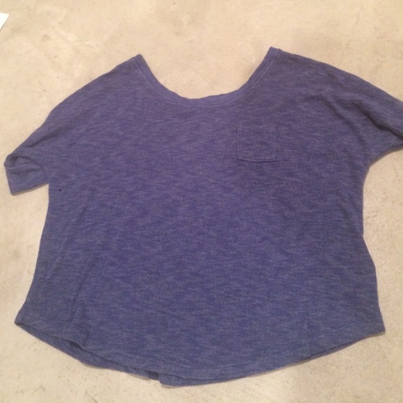 Abercrombie blue flowy tee shirt