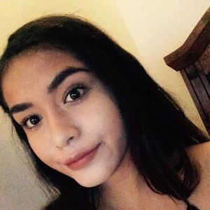 Meet your Posher, Liz