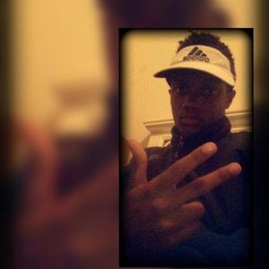 Meet your Posher, Malik