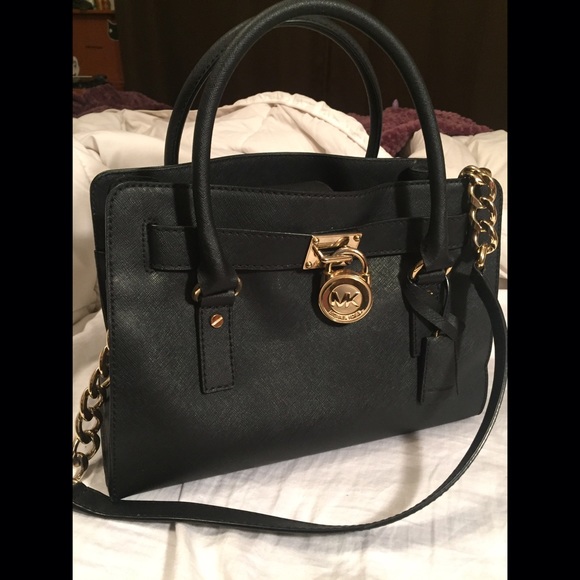 Michael kors purse
