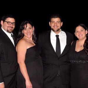 Meet your Posher, Dina