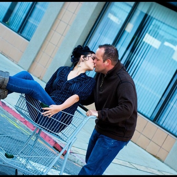 Meet your Posher, Brittney - Picture 1 of 1