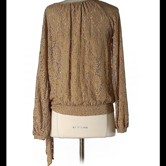 💥Thick Embroidered Lace Side Tie Michael Kors Top - Picture 2 of 5