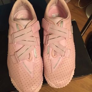 Pink Skechers