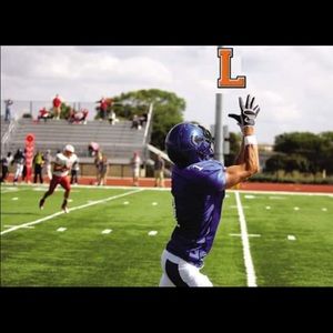 Meet your Posher, Max