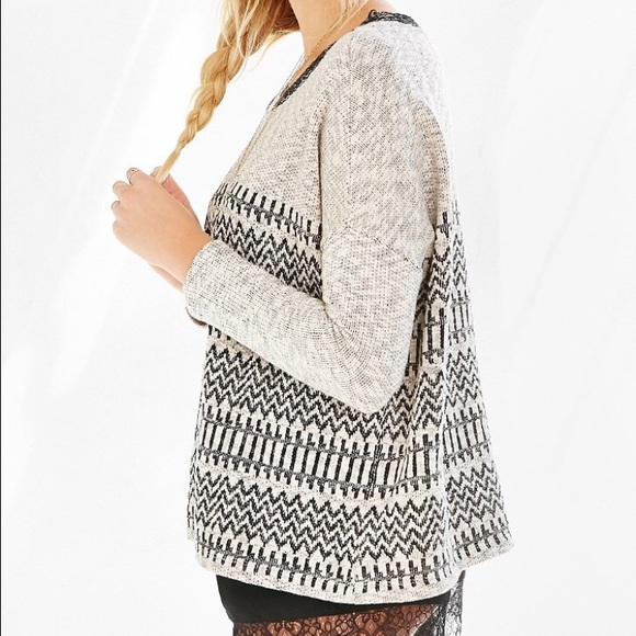 Urban Outfitters Ecote Cozy Sweater - Picture 3 of 4