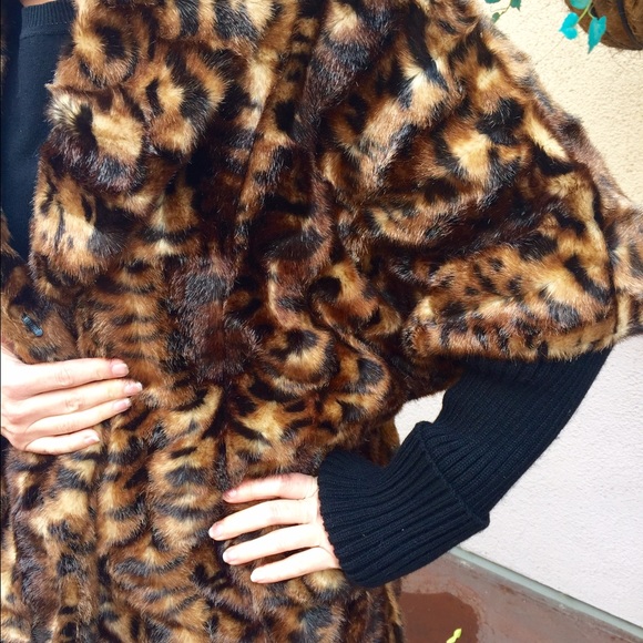 SOLD Calvin Klein faux fur animal print coat - Picture 3 of 4
