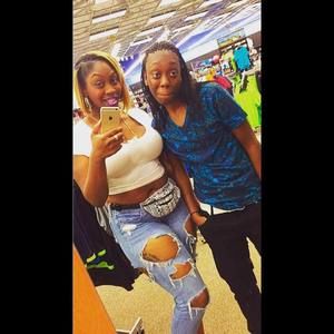 Meet your Posher, Shatavia