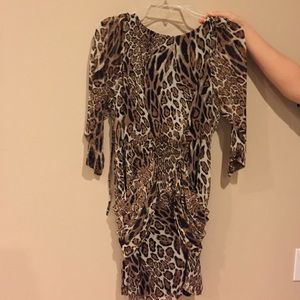 Short leopard print dress