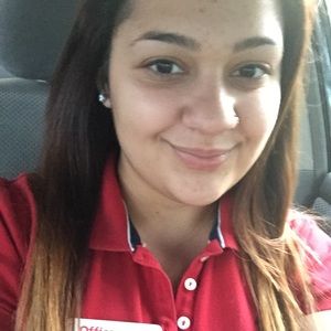 Meet your Posher, Dezmarie