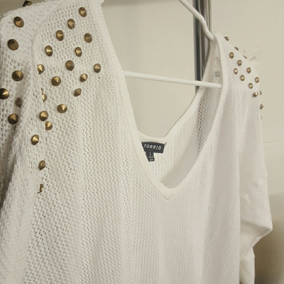 Torrid Top - Picture 3 of 3