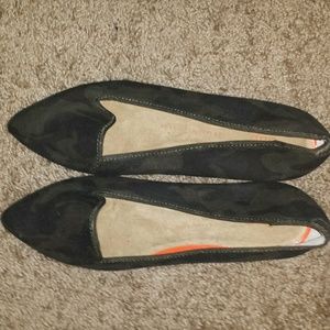 Gap Camouflage flats Gap Camouflage flats