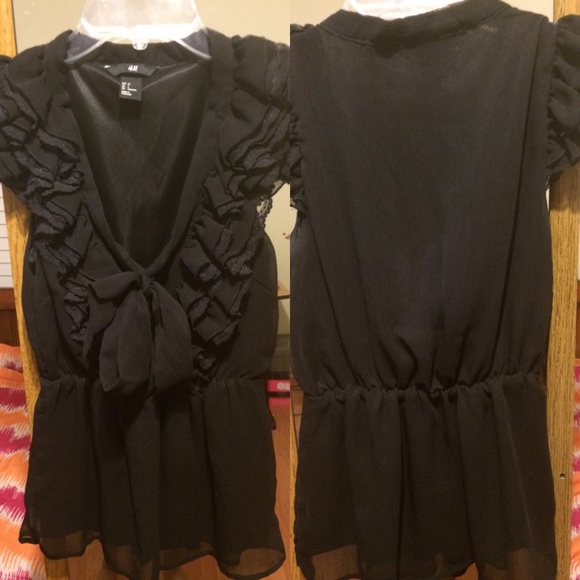 Ribboned blouse - Picture 1 of 1