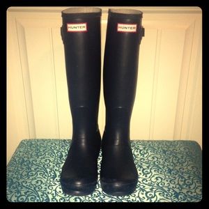 SZ 7 Hunter Wellington navy rain boot