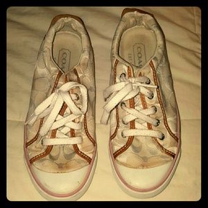 Retro white Coach canvas shoes