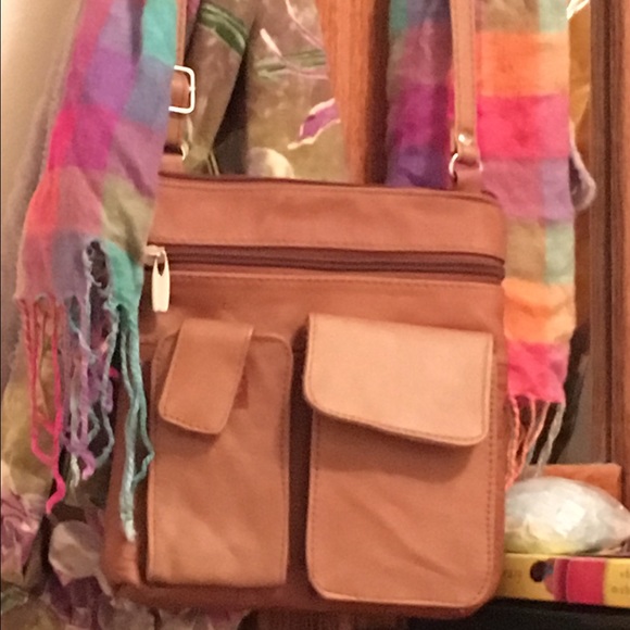 New cross body never used