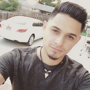 Meet your Posher, Marcos