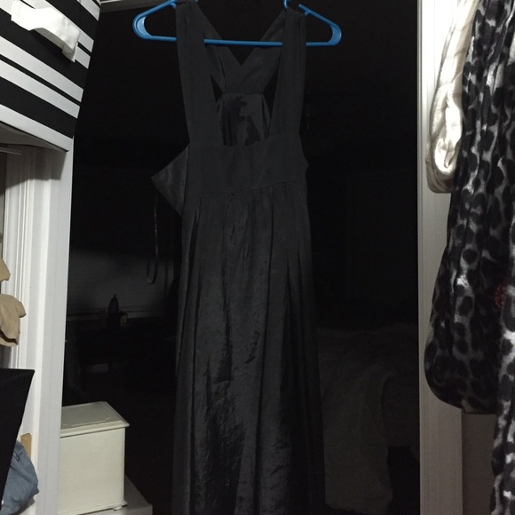 Limited little black dress - Picture 2 of 2
