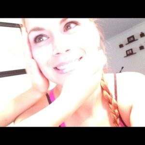 Meet your Posher, Sharon