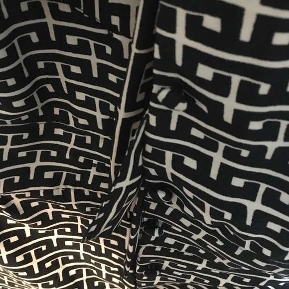 Modern geometric romper asos bow detail - Picture 3 of 3