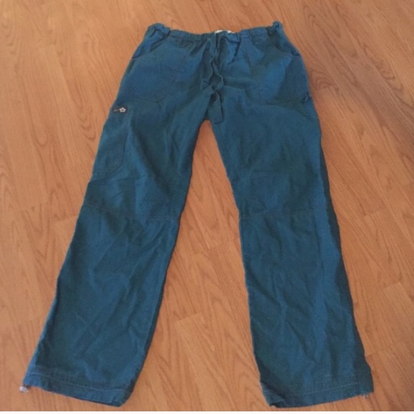 Bundle scrub pants