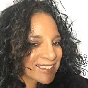 Meet your Posher, Lanette