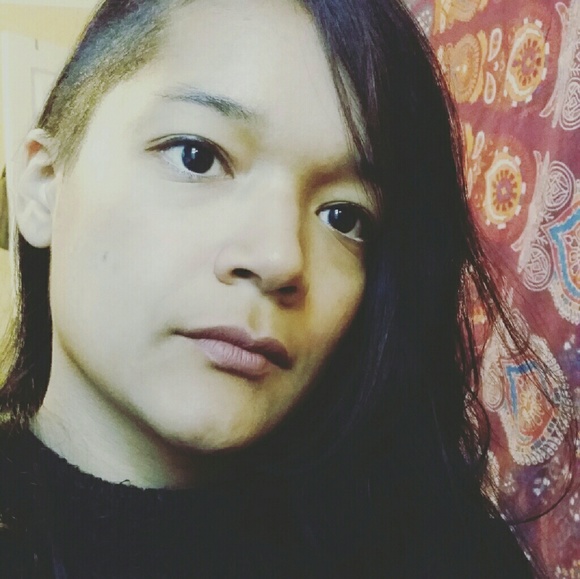 Meet your Posher, Meli - Picture 3 of 3